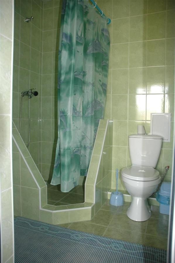 Гостевой дом Гостевой Дом Комфорт Бердянск-13