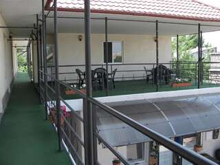 Гостевой дом Гостевой Дом Комфорт Бердянск-1